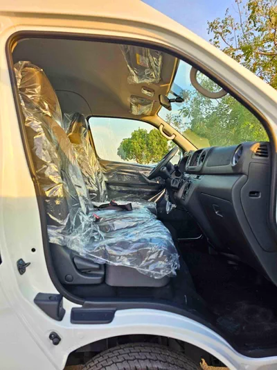 Nissan Urvan HIGH ROOF WIDE BODY HIGHROOF | M/T | PANEL VAN | 2.5L V4 PETROL | FRONT COOLER (CODE#NHURPP)-8
