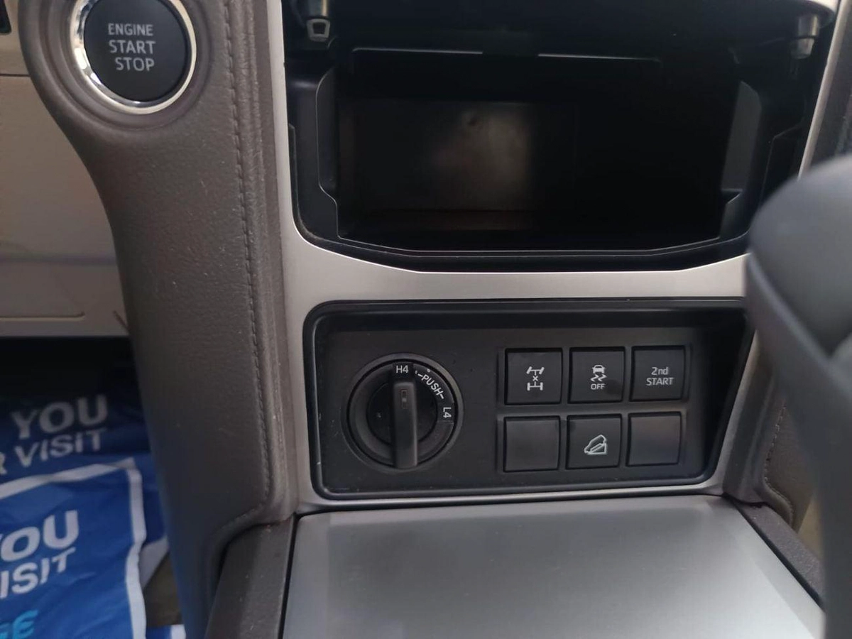 Toyota Prado GXR 4.0L 4WD-9-9