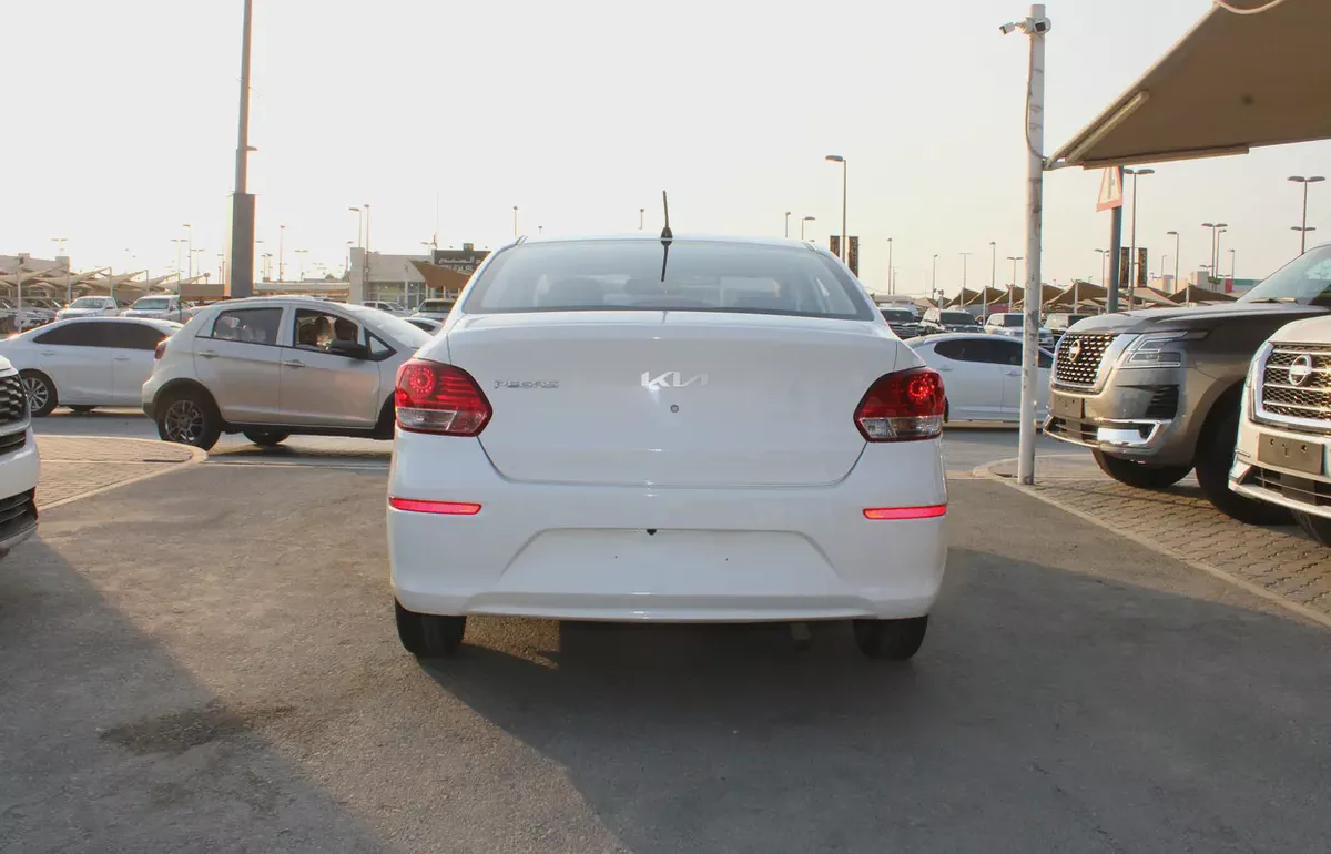 2022 Kia Pegas EX GCC Specs - Excellent Condition-4-4