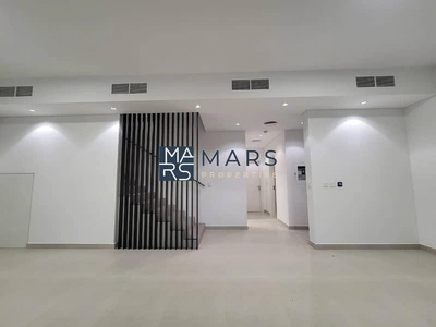 Robinia Phase l Brand New l Croner Unit l Smart Homes With Sama Majlis-2