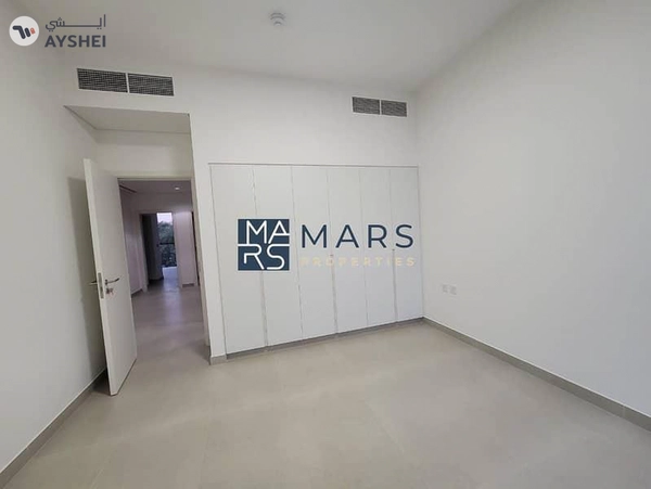 Robinia Phase l Brand New l Croner Unit l Smart Homes With Sama Majlis