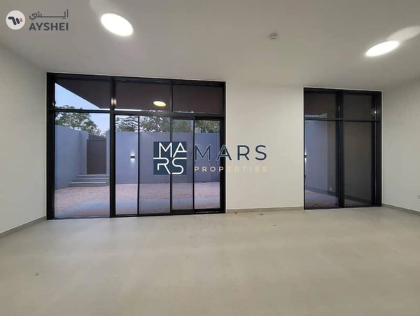 Robinia Phase l Brand New l Croner Unit l Smart Homes With Sama Majlis