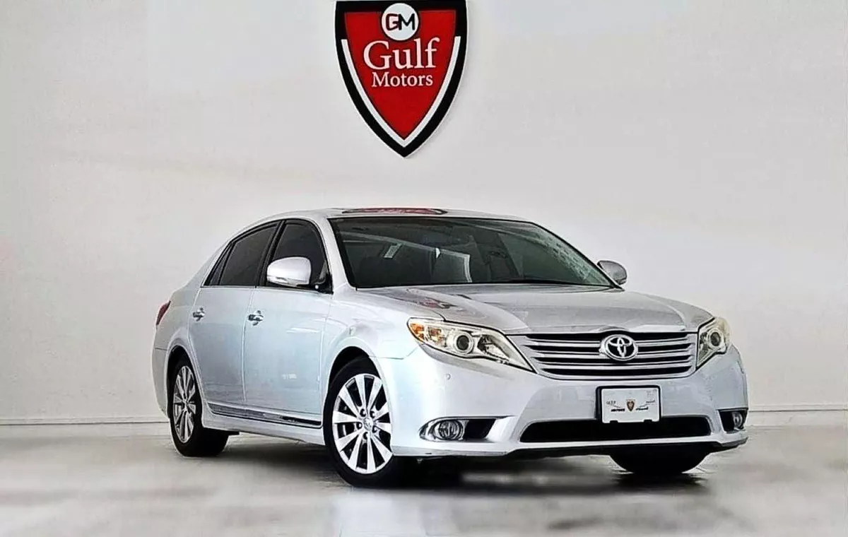 Toyota Avalon LIMITED 3.5L-6CYL EXCELLENT CONDITION GCC SPECIFICATION