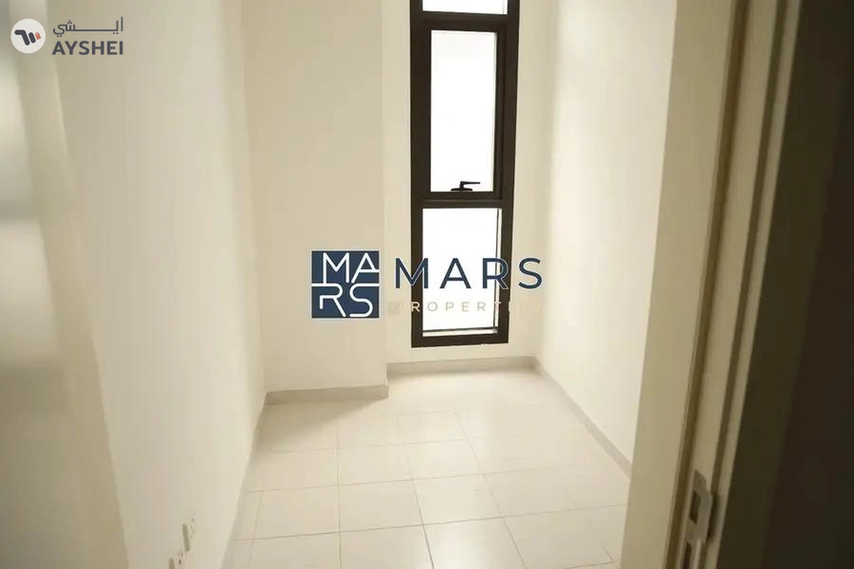 Modern Home with Beautiful Features – A Must-See!