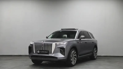 Hongqi E-HS9-4