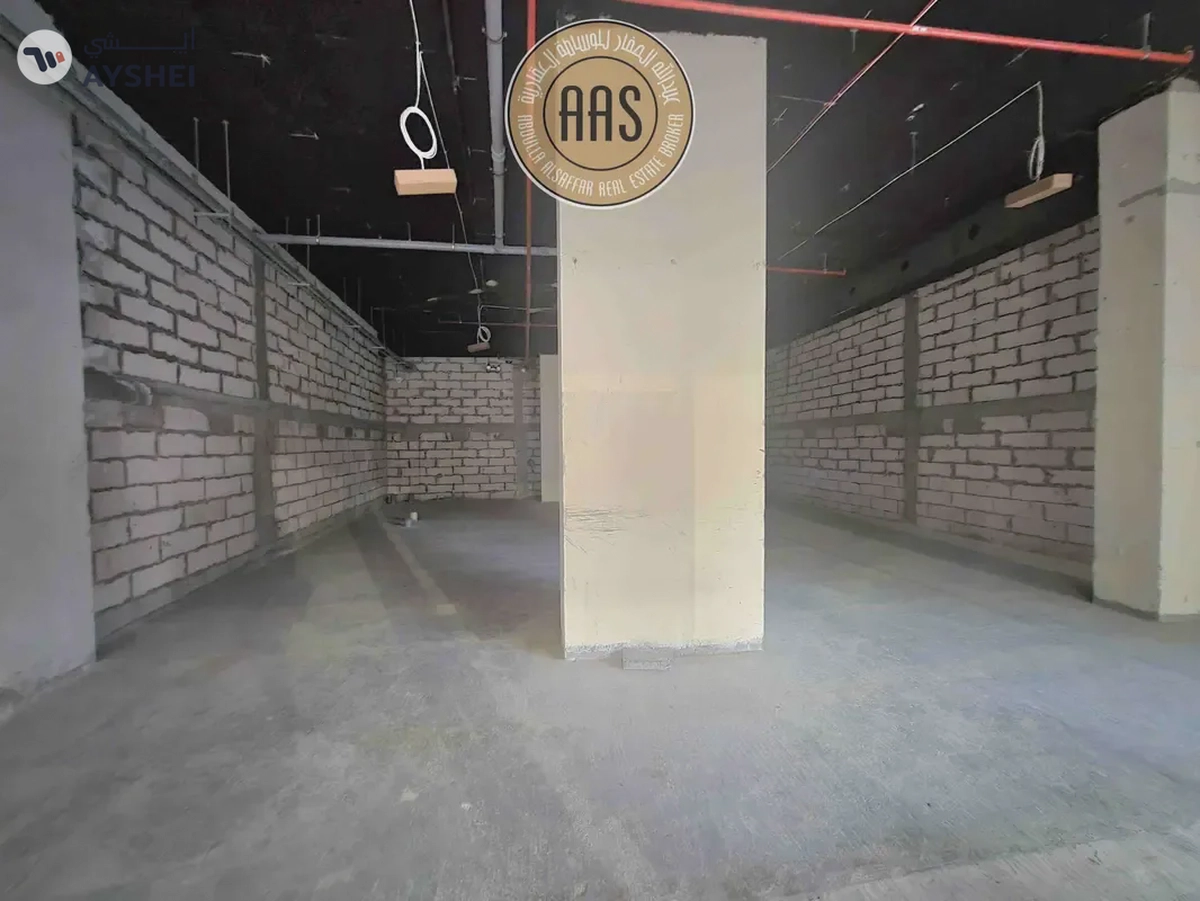 Main Boulevard Facing • Chiller Free • Corner Shop • 04 Cheque Payment-3-3