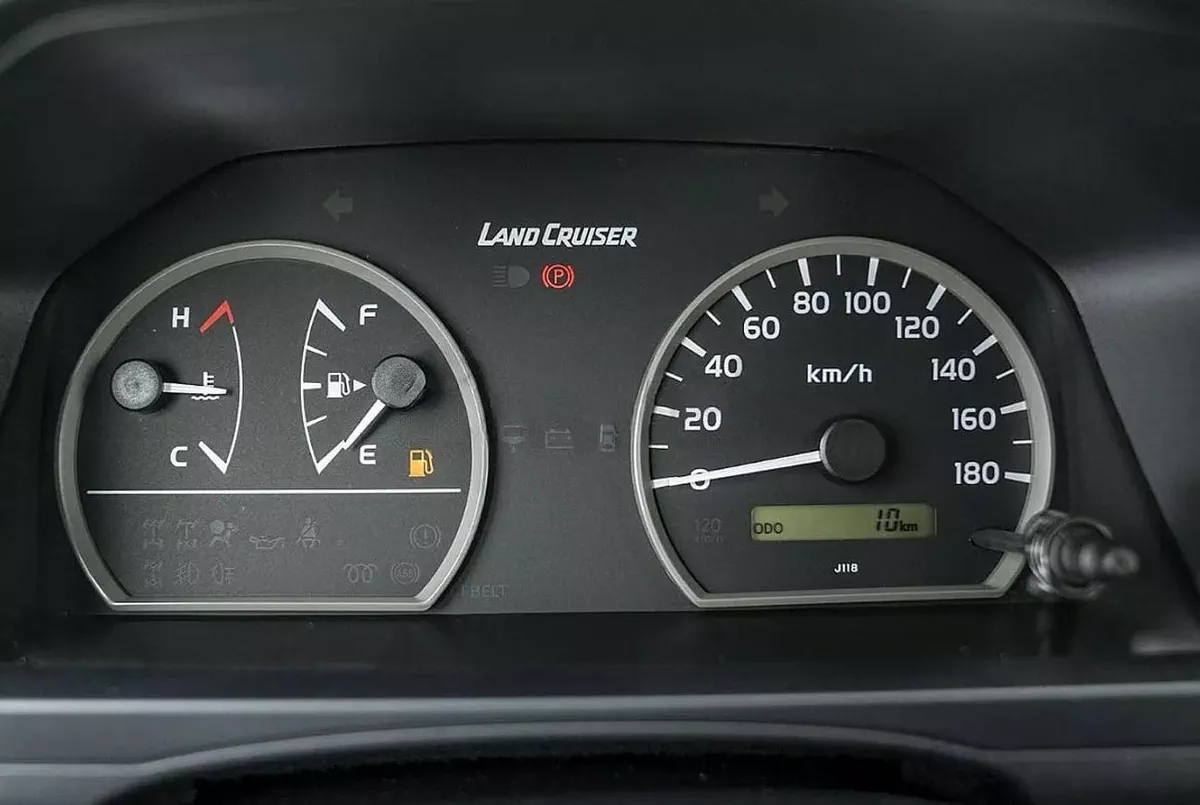 Toyota Land Cruiser 70 LC76 LX LX D/C  4.2  DIESEL-6-0