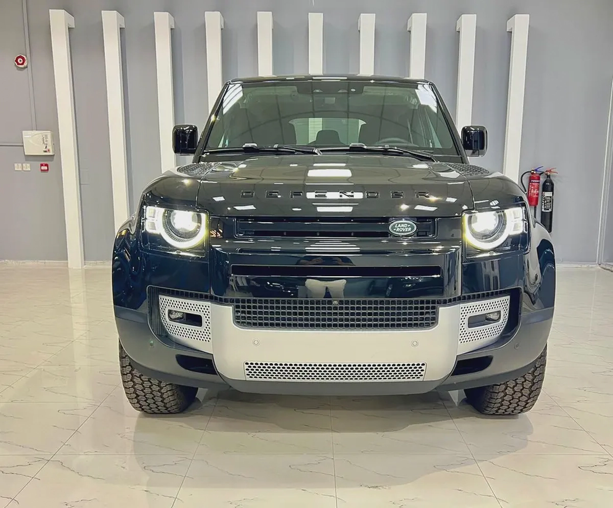 Brand New 2024 Land Rover Defender 110 S P300 | US Specs | Low Mileage-2-2