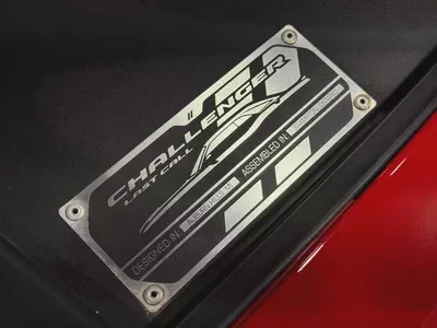 Dodge Challenger SRT Hellcat Jailbreak Last Call Edition | 2023 | Full Option | Limited Edition-8