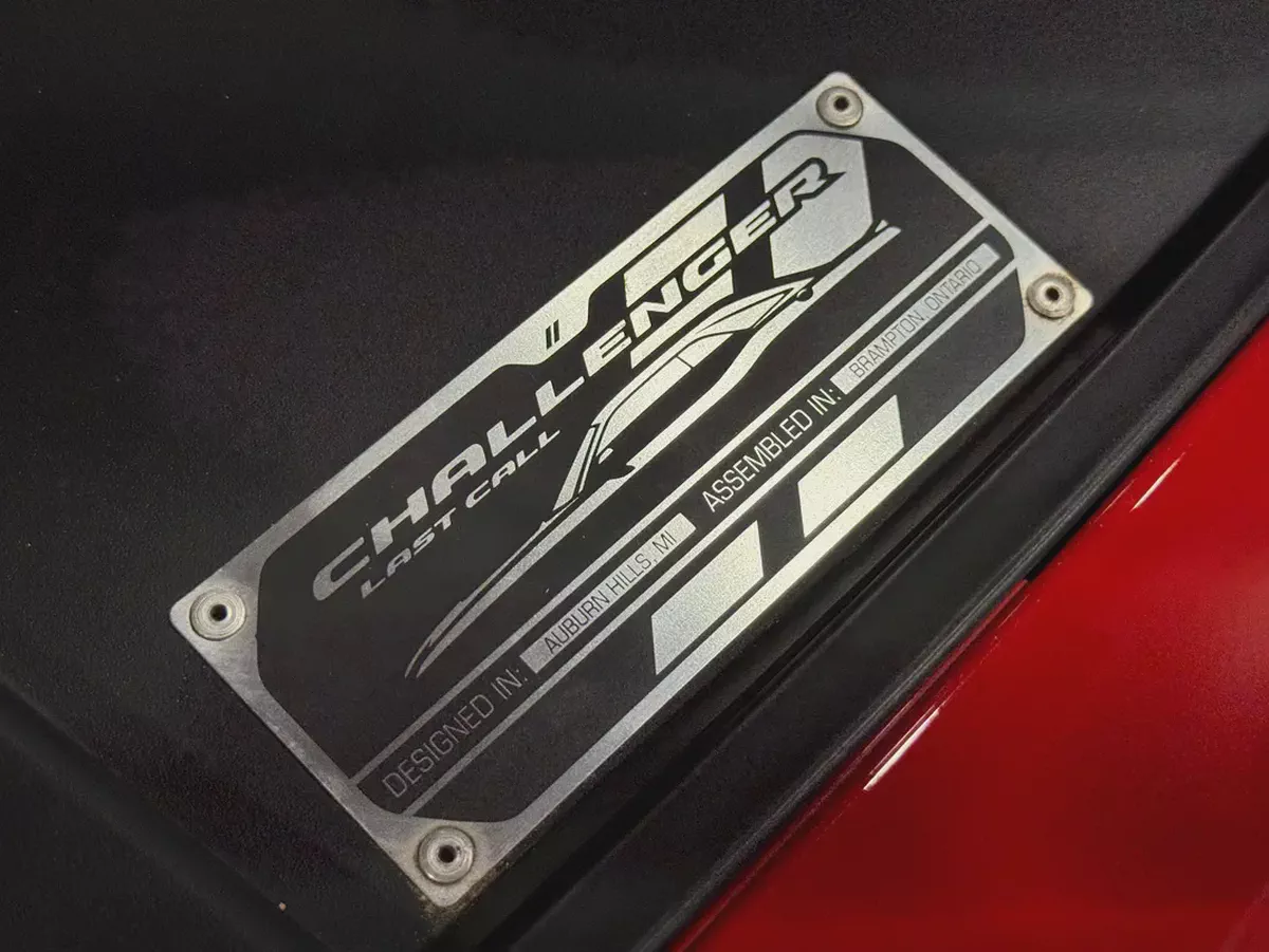 Dodge Challenger SRT Hellcat Jailbreak Last Call Edition | 2023 | Full Option | Limited Edition-8-8