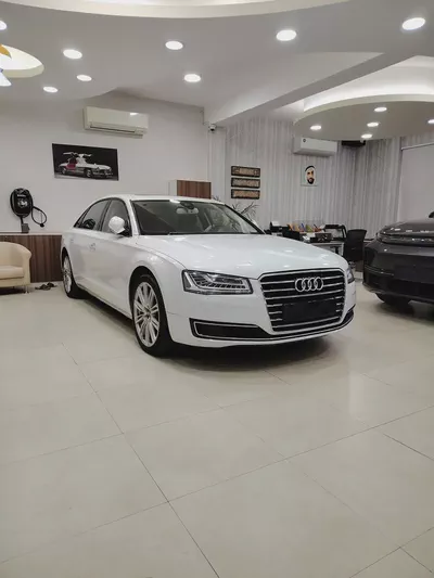 Audi A8 L 50 TFSI quattro 2016 | GCC Specs | Pristine Condition-2