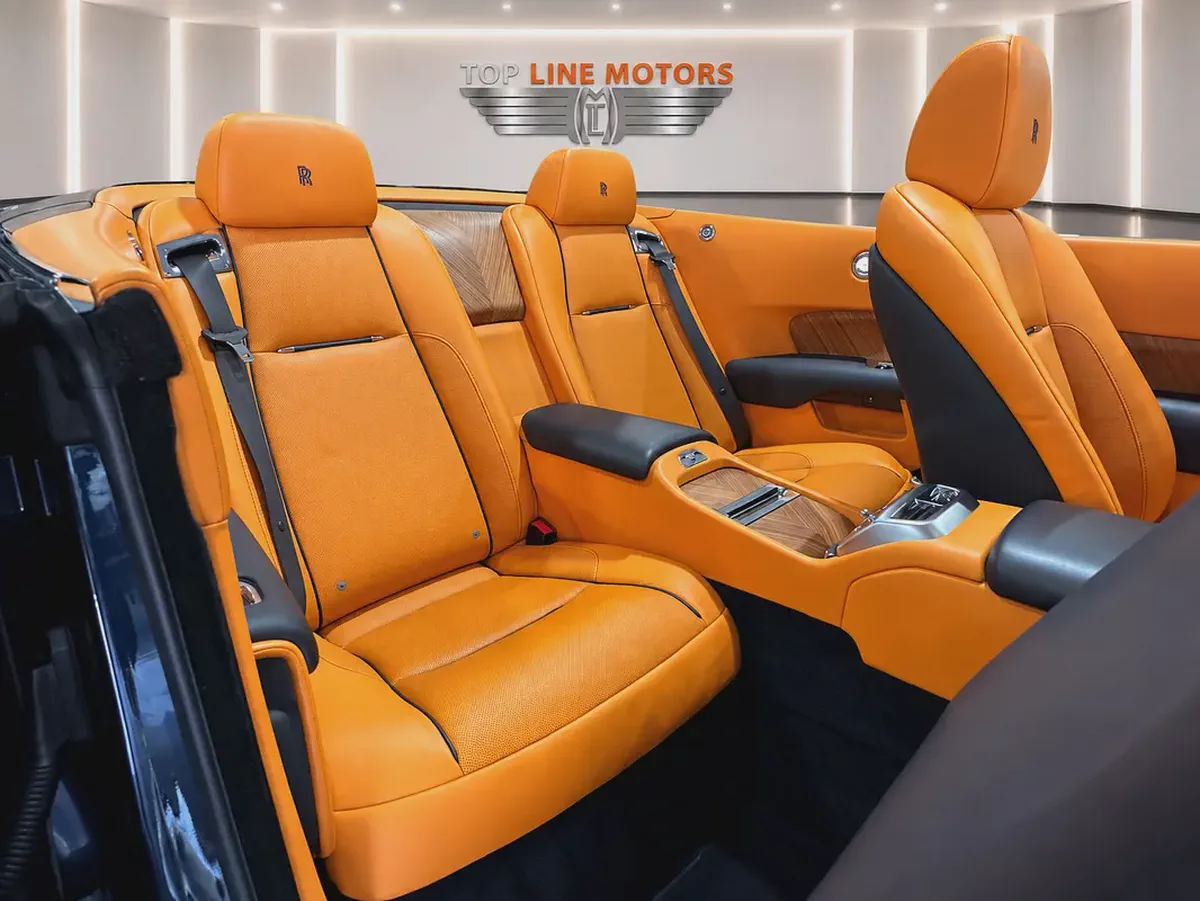 ROLLS-ROYCE DAWN PERFECT COMBINATION COLOR GCC PPF 10-YEAR WARRANTY FULL SERVICE HISTORY NO ACCIDENT-7-7