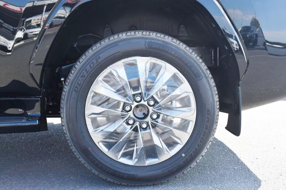 Toyota Land Cruiser GXR Toyota Land Cruiser GXR 3.3L Diesel Full Option MY2025-10-0