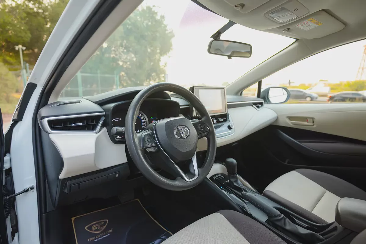 AED 970/month | Corolla Xli Hybrid | GCC Specs | REF#T07626-12-12