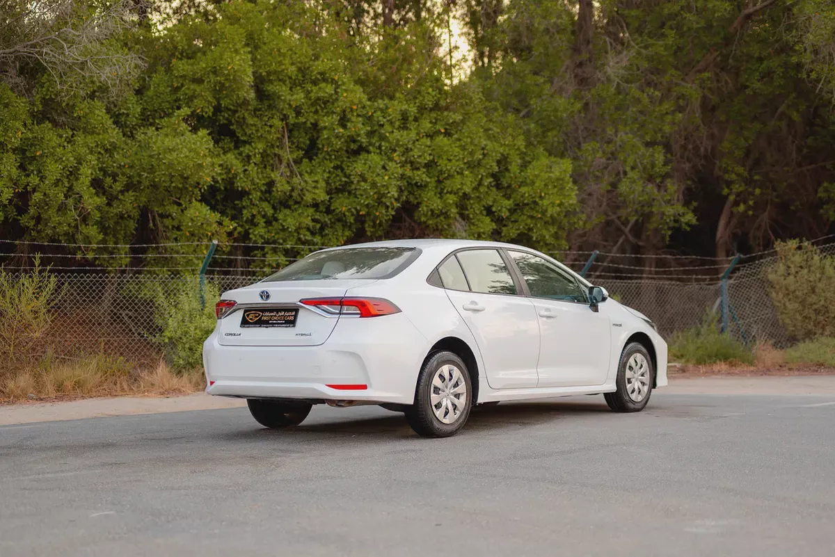 AED 970/month | Corolla Xli Hybrid | GCC Specs | REF#T07626-2-2