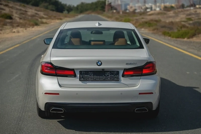BMW 520i Joy Edition – 2022 | FULL SERVICE HISTORY GCC | 101,984 KM | AED 95,000-3