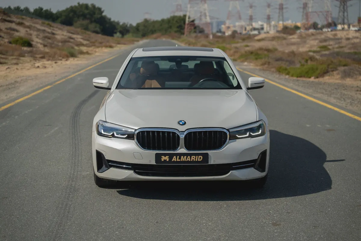 BMW 520i Joy Edition – 2022 | FULL SERVICE HISTORY GCC | 101,984 KM | AED 95,000-1-1