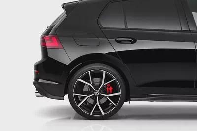 Volkswagen Golf GTI P2 2023 l GCC Specs l Original Paint l AED 1,958 / Monthly-4