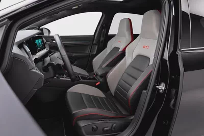 Volkswagen Golf GTI P2 2023 l GCC Specs l Original Paint l AED 1,958 / Monthly-8