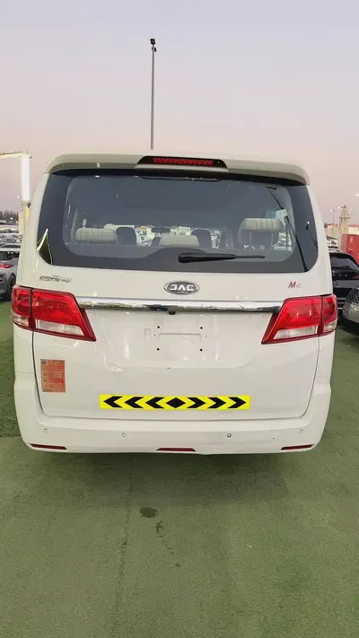 EXCELLENT DEAL for our JAC M4 Refine ( 2021 Model ) in White Color GCC Specs-2