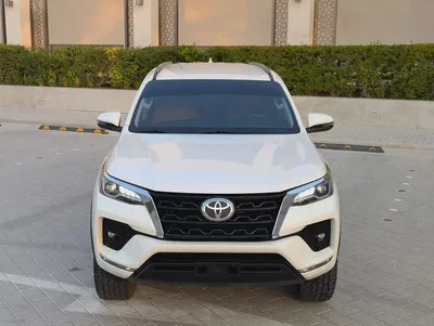 2021 Toyota Fortuner GXR 4.0L V6 GCC Specs | 4WD | Full Service History | Excellent Condition-1