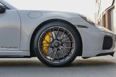 Porsche 911 Turbo S 2026 | GCC Specs | Brand New Condition | Agent's Warrenty and Service Contract-10