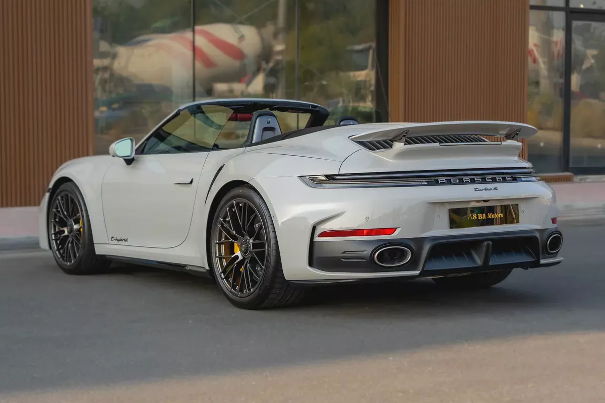 Porsche 911 Turbo S 2026 | GCC Specs | Brand New Condition | Agent's Warrenty and Service Contract-6-6
