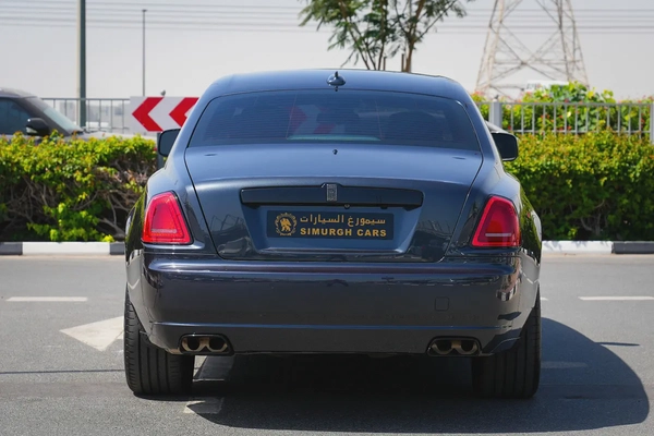 ROLLS ROYCE GHOST 2011!! GCC SPECS!! WELL MAINTAINED