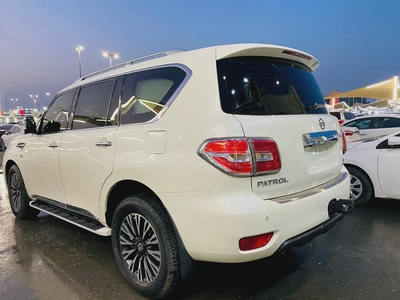 Km only Nissan Patrol LE Platinum City 2016 GCC Specs 3000-6
