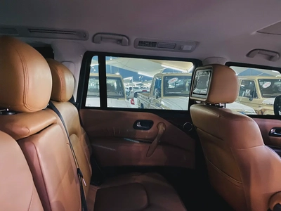 Km only Nissan Patrol LE Platinum City 2016 GCC Specs 3000-13