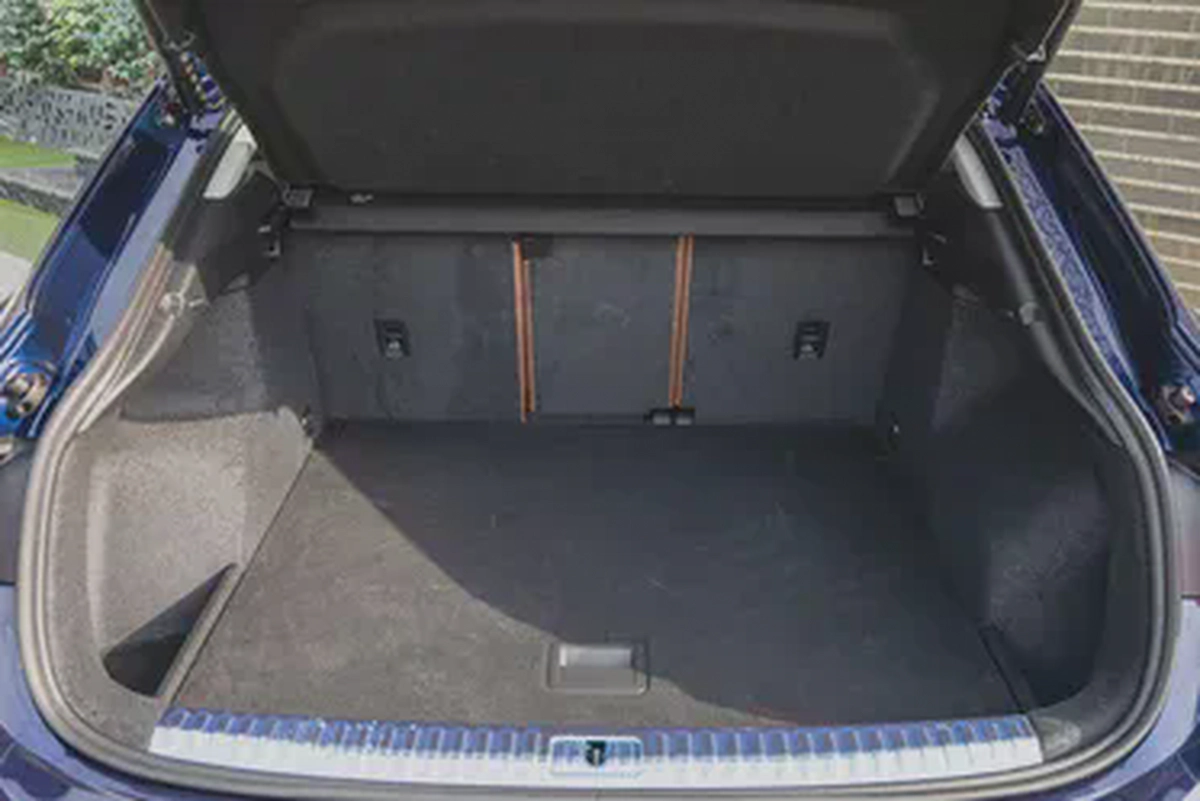 Audi Q3 Sportback 2025-7-7