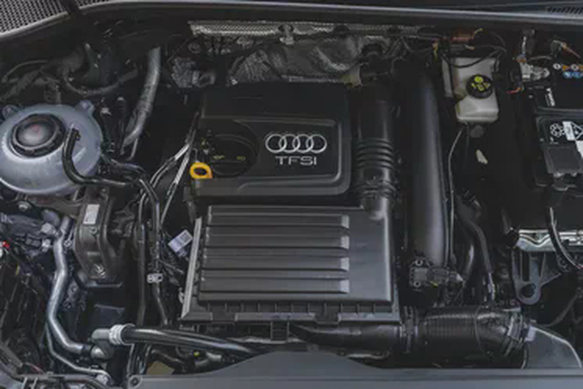 Audi Q3 Sportback 2025-8-8