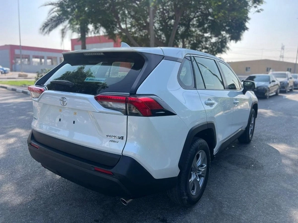 Toyota RAV4 2.5L (4WD) EXR