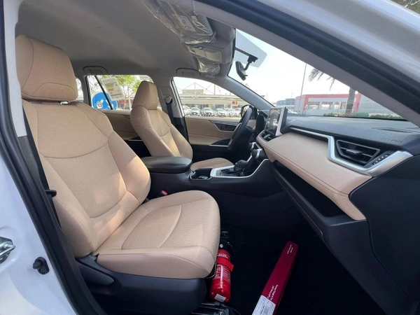 Toyota RAV4 2.5L (4WD) EXR
