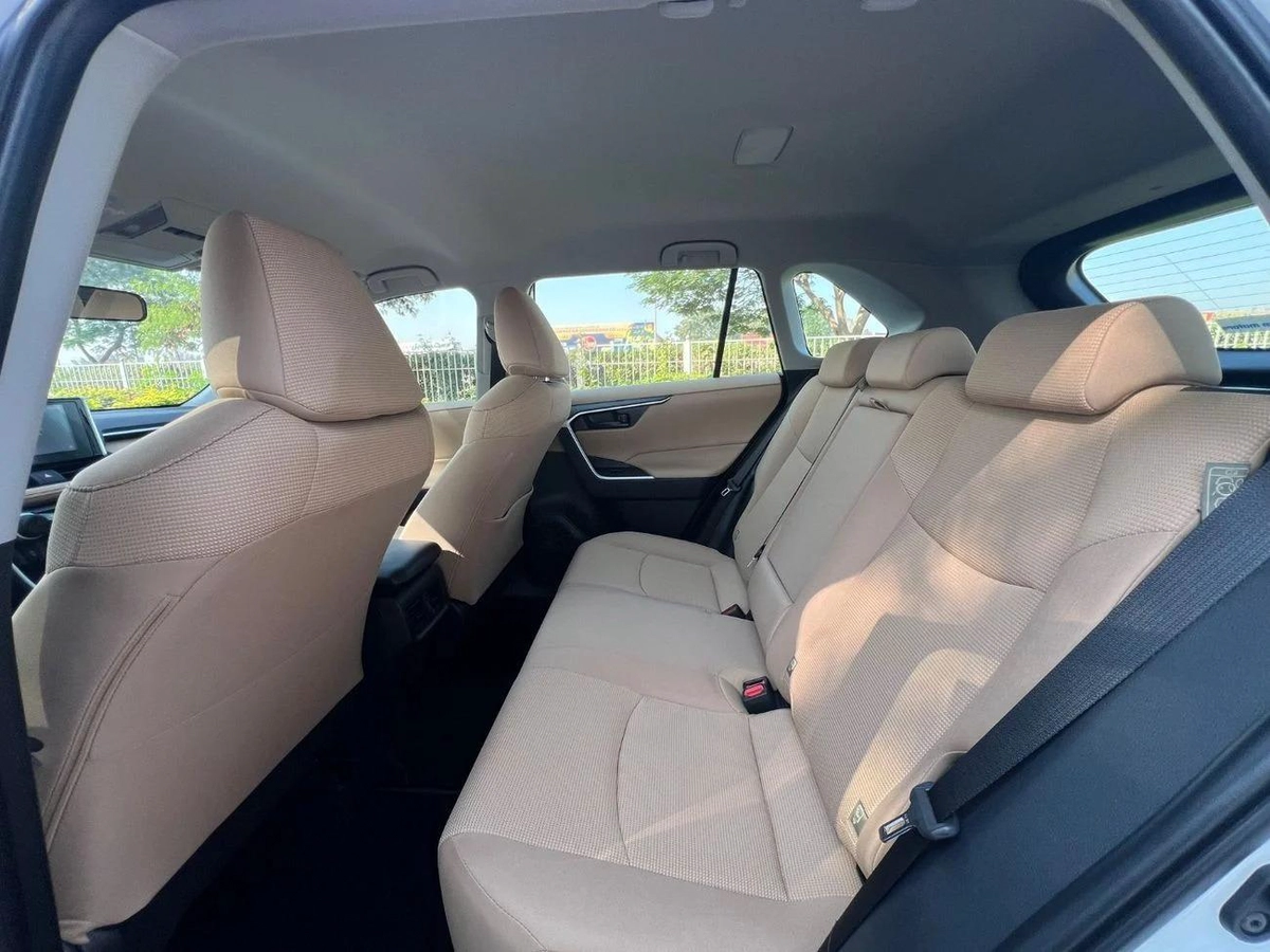 Toyota RAV4 2.5L (4WD) EXR-6-6