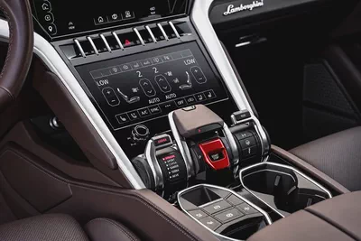 2024 Lamborghini Urus S - 4,000 kms-8