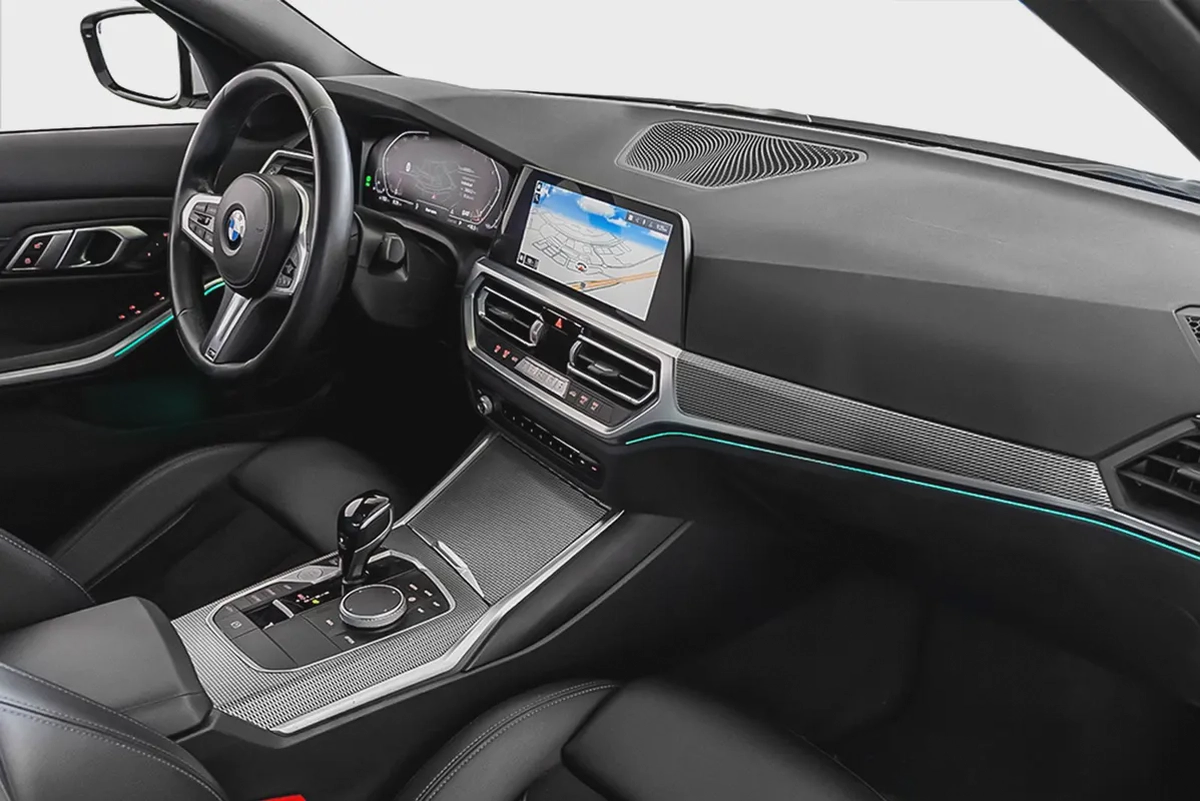 2,461 AED / 60 months | 0% DP | 2021 BMW 330i M-Sport / Full Service History-10-10