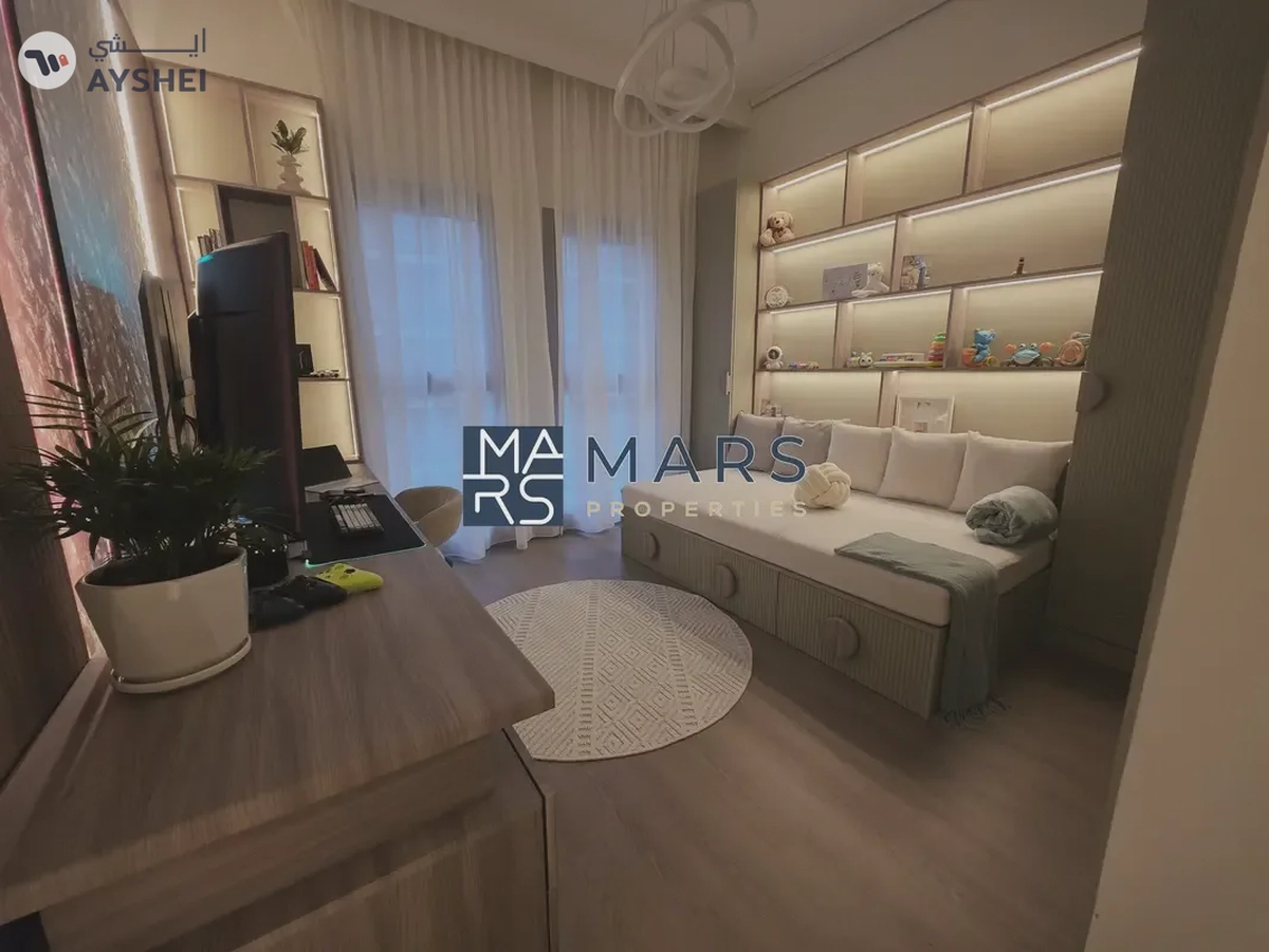 Spacious 2-Bedroom Residence in Al Zahia - Prime Location & Amenities