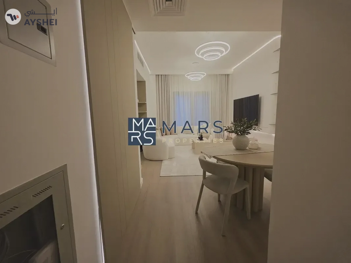 Spacious 2-Bedroom Residence in Al Zahia - Prime Location & Amenities