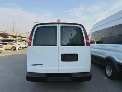 Chevrolet Express 2016 white van 3500-3