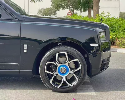 Rolls-Royce Cullinan Black Badge 2021 GCC Specs-7