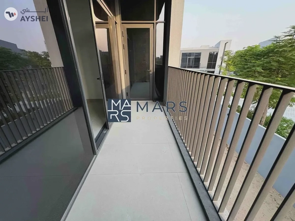 Luxurious brand new 4 bedroom villa available for rent in Masaar.