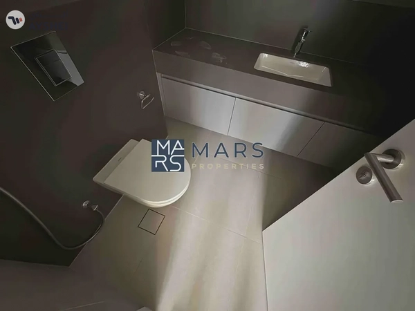 Luxurious brand new 4 bedroom villa available for rent in Masaar.