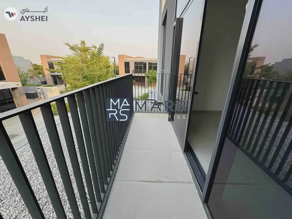 Luxurious brand new 4 bedroom villa available for rent in Masaar.