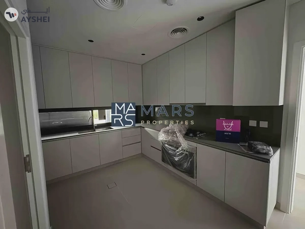 Luxurious brand new 4 bedroom villa available for rent in Masaar.