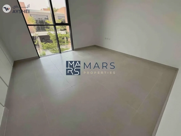 Luxurious brand new 4 bedroom villa available for rent in Masaar.