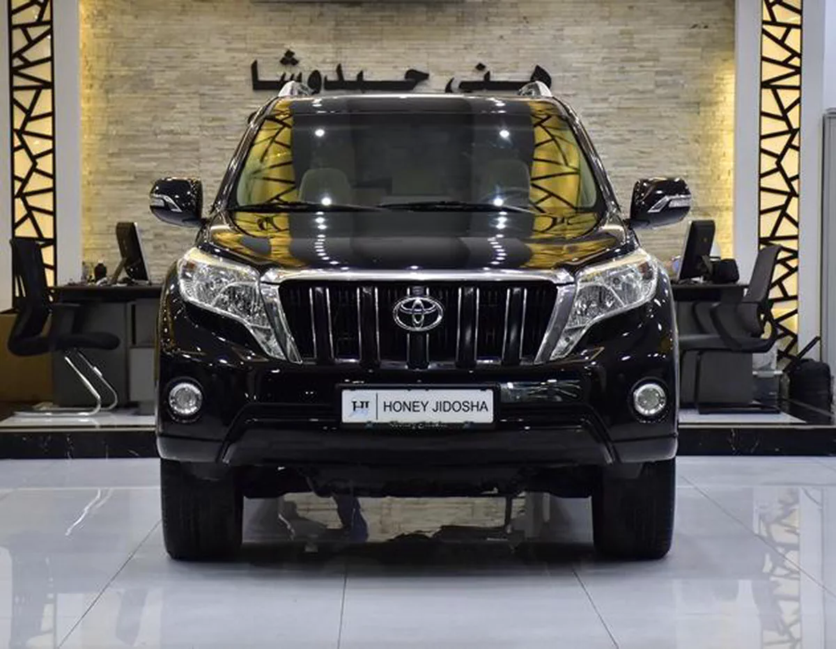 Toyota Prado GXR ( 2017 Model ) in Black Color GCC Specs