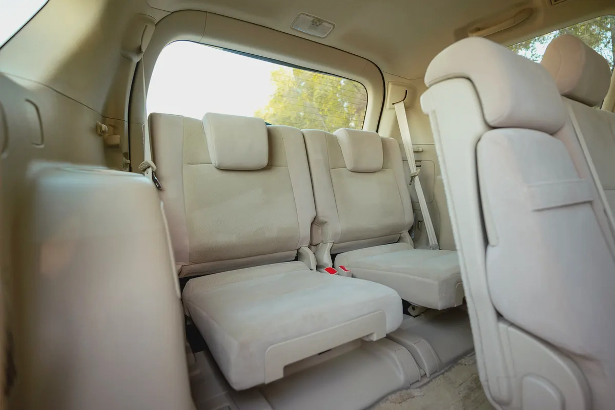 AED 2,317/month | 2019 Prado EXR | GCC Specs | REF#T72568-13-13