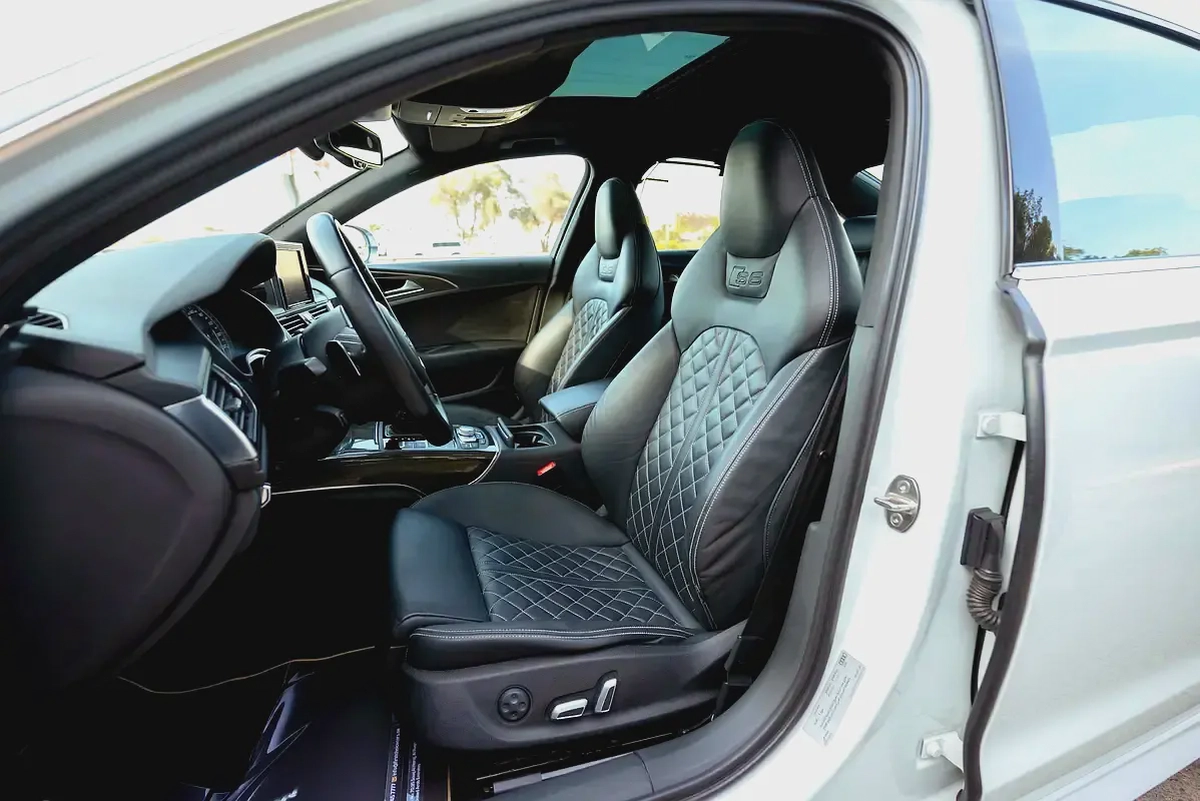 S6 4.0 TFSI QUATTRO | GCC Specs | REF#A85789-9-9