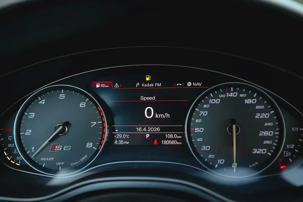 S6 4.0 TFSI QUATTRO | GCC Specs | REF#A85789-14-14
